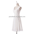 2015 Estilo novo V-pescoço Comprimento do joelho branco A linha do vestido de festa curto CL6059